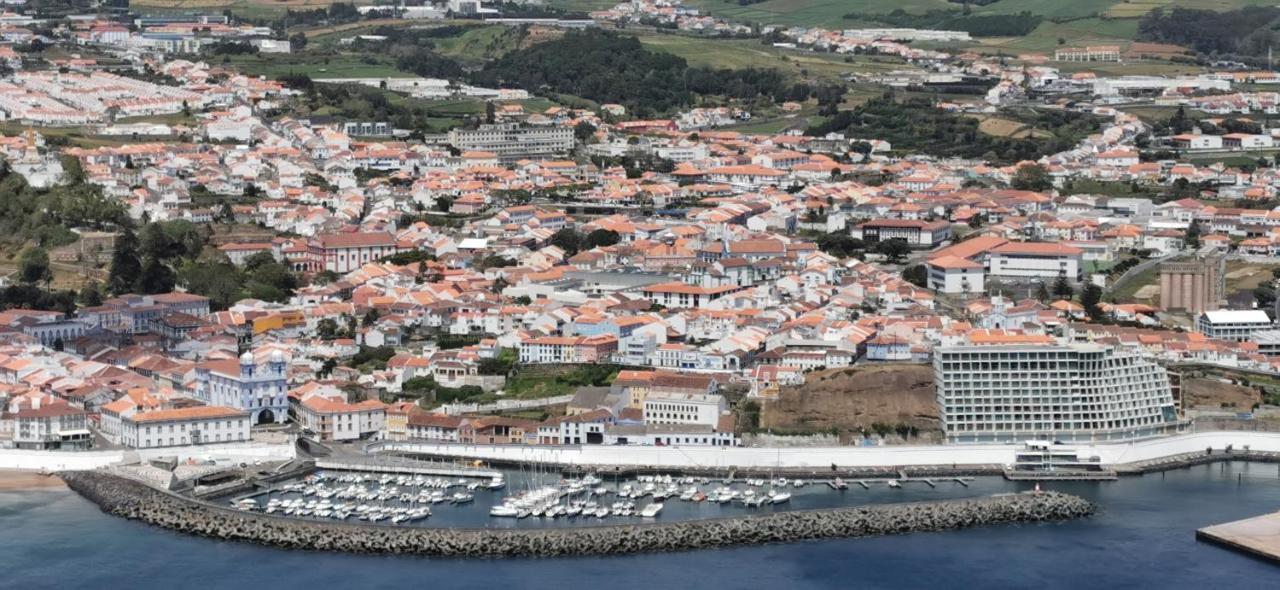 Marina De Sao Mateus * Angra do Heroismo