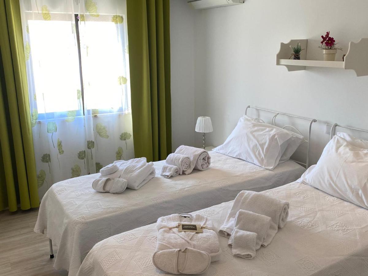 Appartement Os Reais - In Front Of The In Centeanes *
