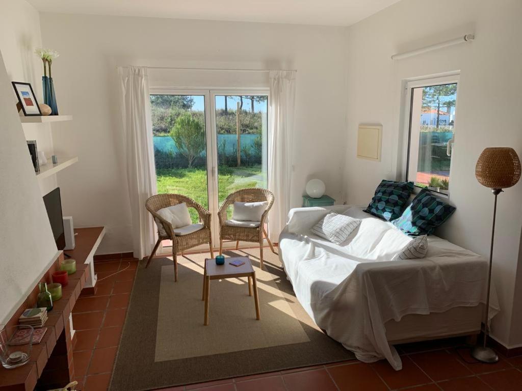 Casa Colina, Walking Distance To Arrifana