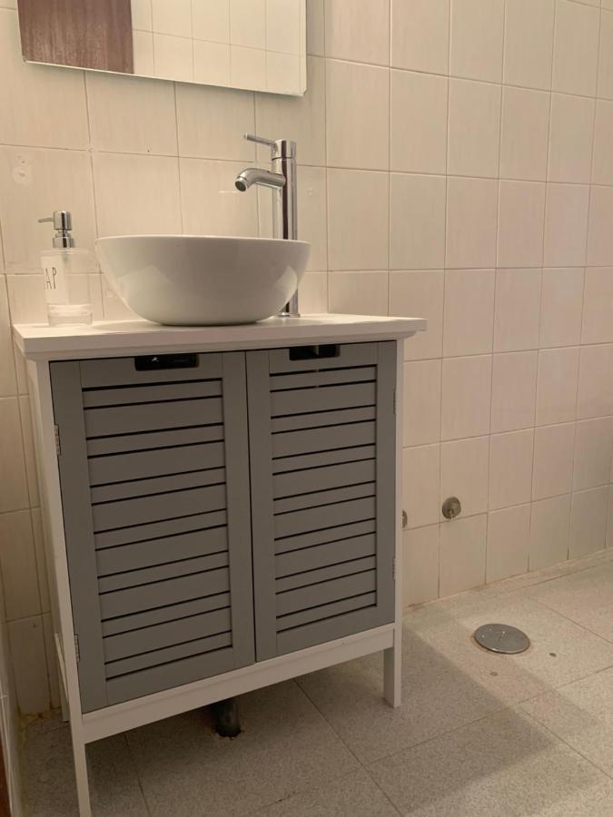 Apartamento Em Cima Da Praia - Carvoeiro - Algarve *