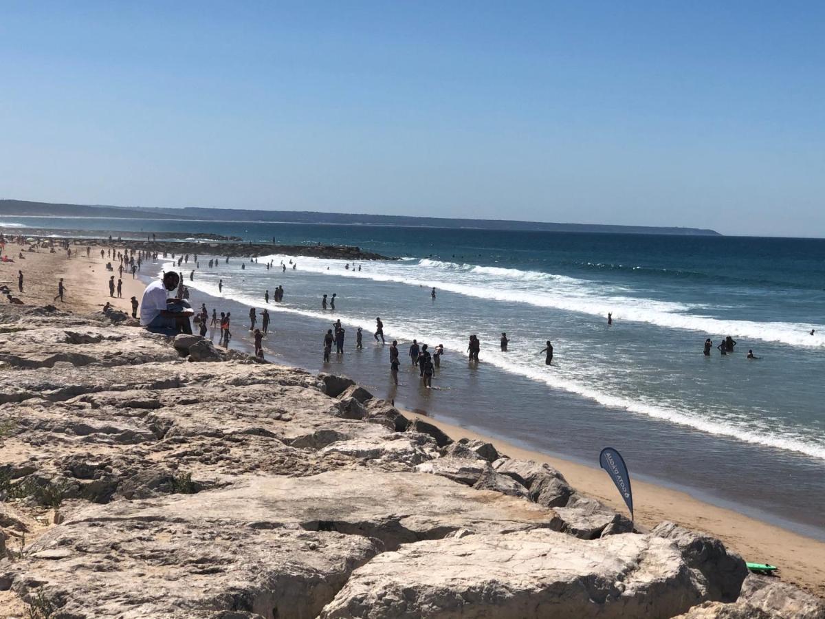 Qiu Lux Costa da Caparica