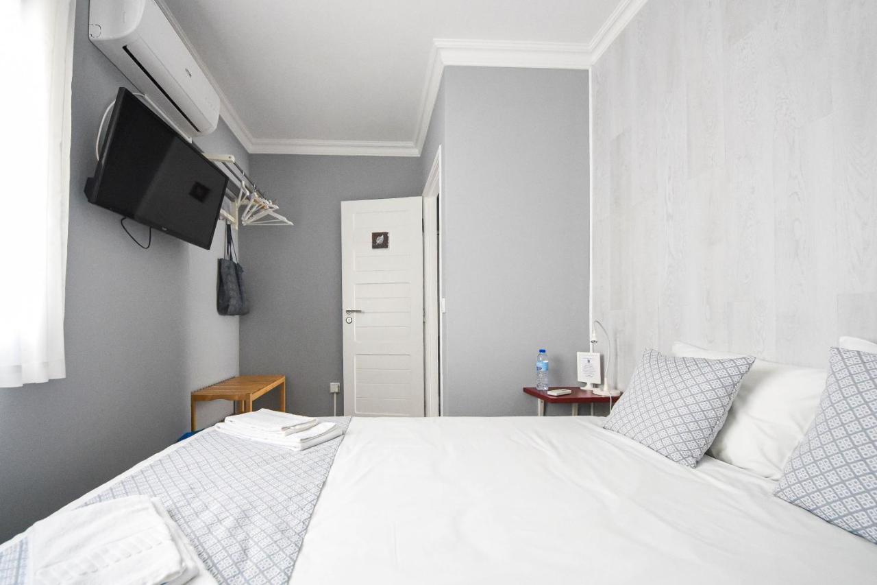 Blue Door Bed & Breakfast Lagos