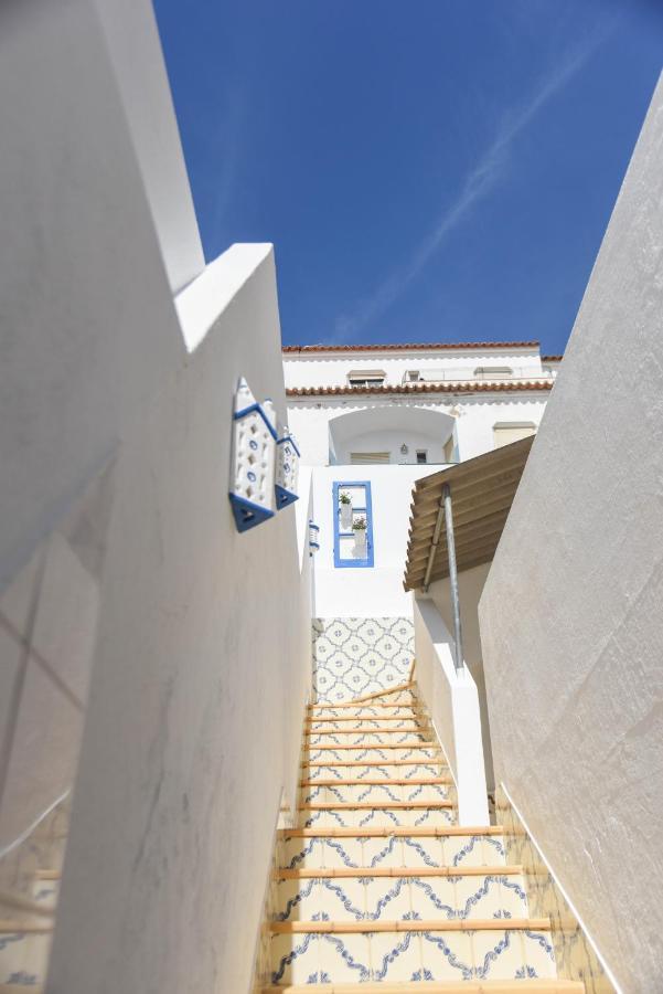 Bed & Breakfast Blue Door Lagos
