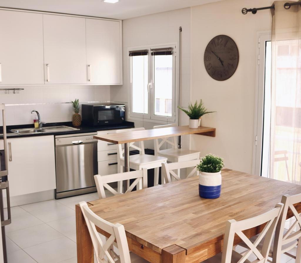 Sea Breeze Ii - Private Sea View Terrace And Office *