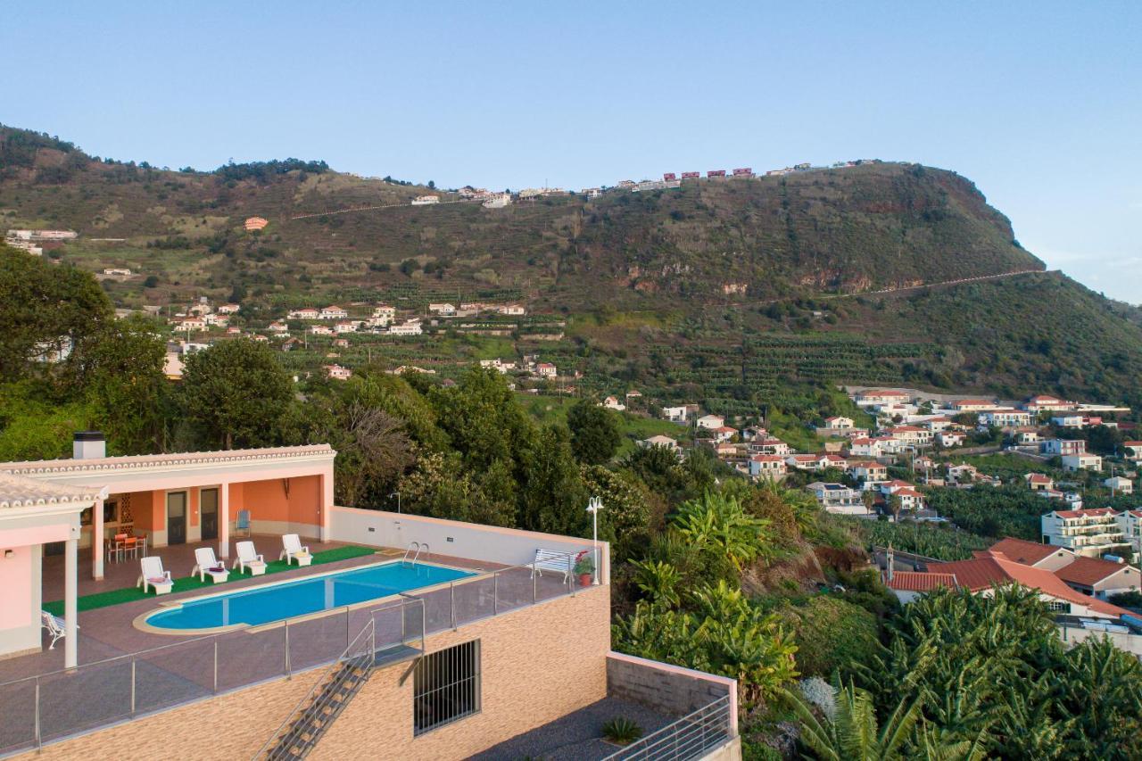 Faria Villa *