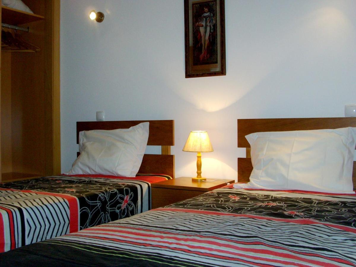 Apartment Charming With Shared Pool Albufeira