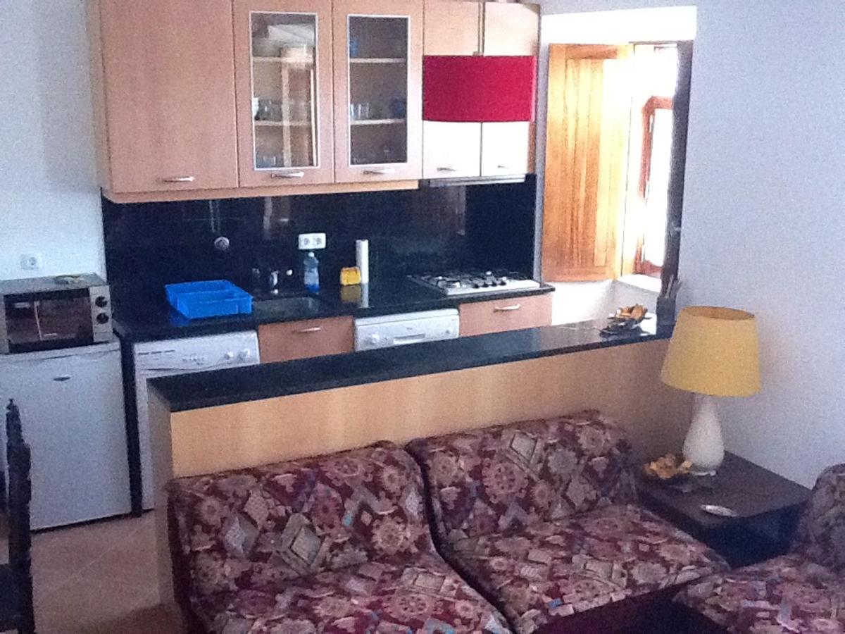 Spacious House + Balcony Holiday home