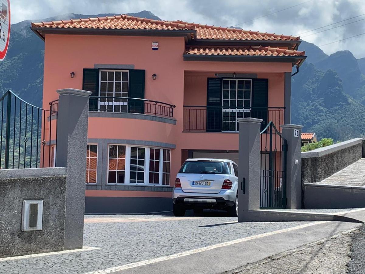 Cristina Grand Holiday home *