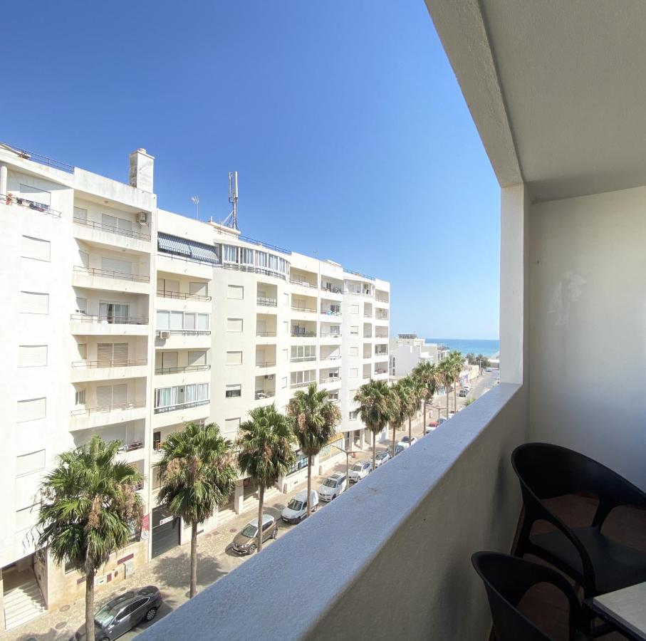 Chantal - Near The - Apartment Quarteira