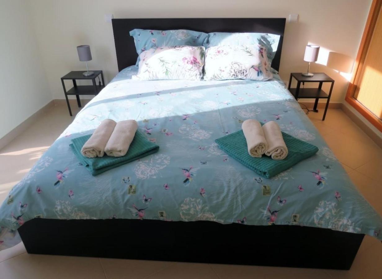 2 Bed With Com Pool