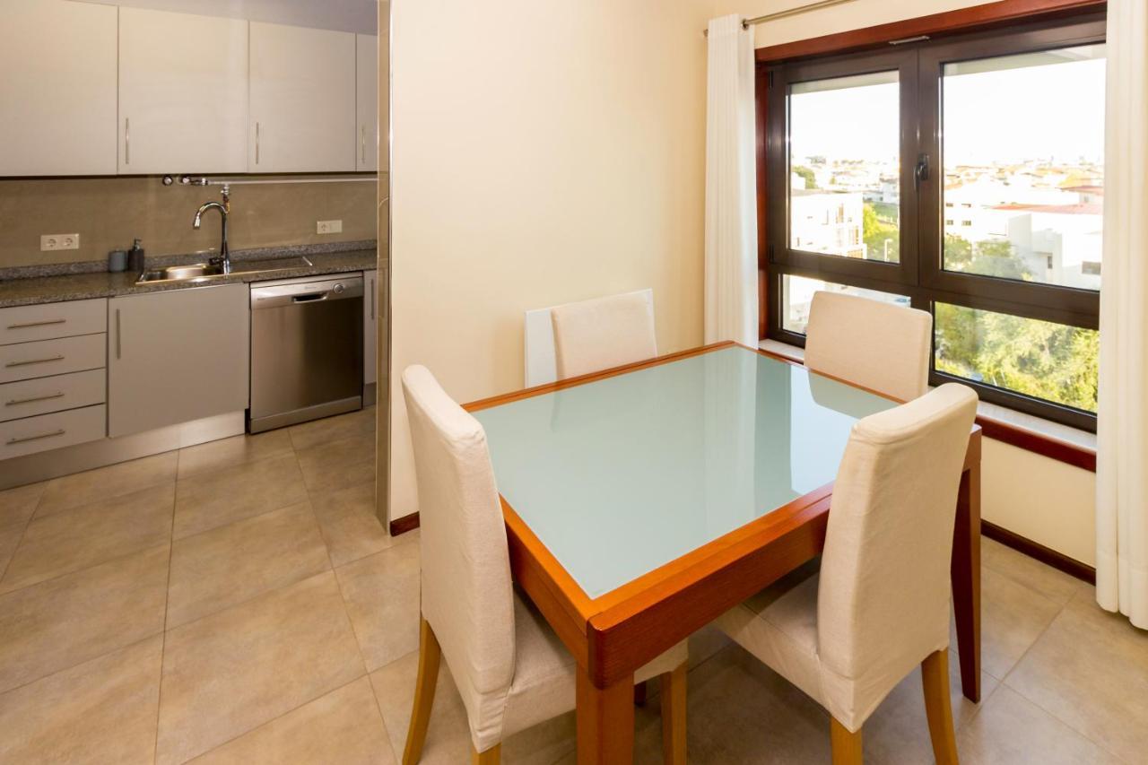 Guest H4u - Povoa Seaside Apartment *
