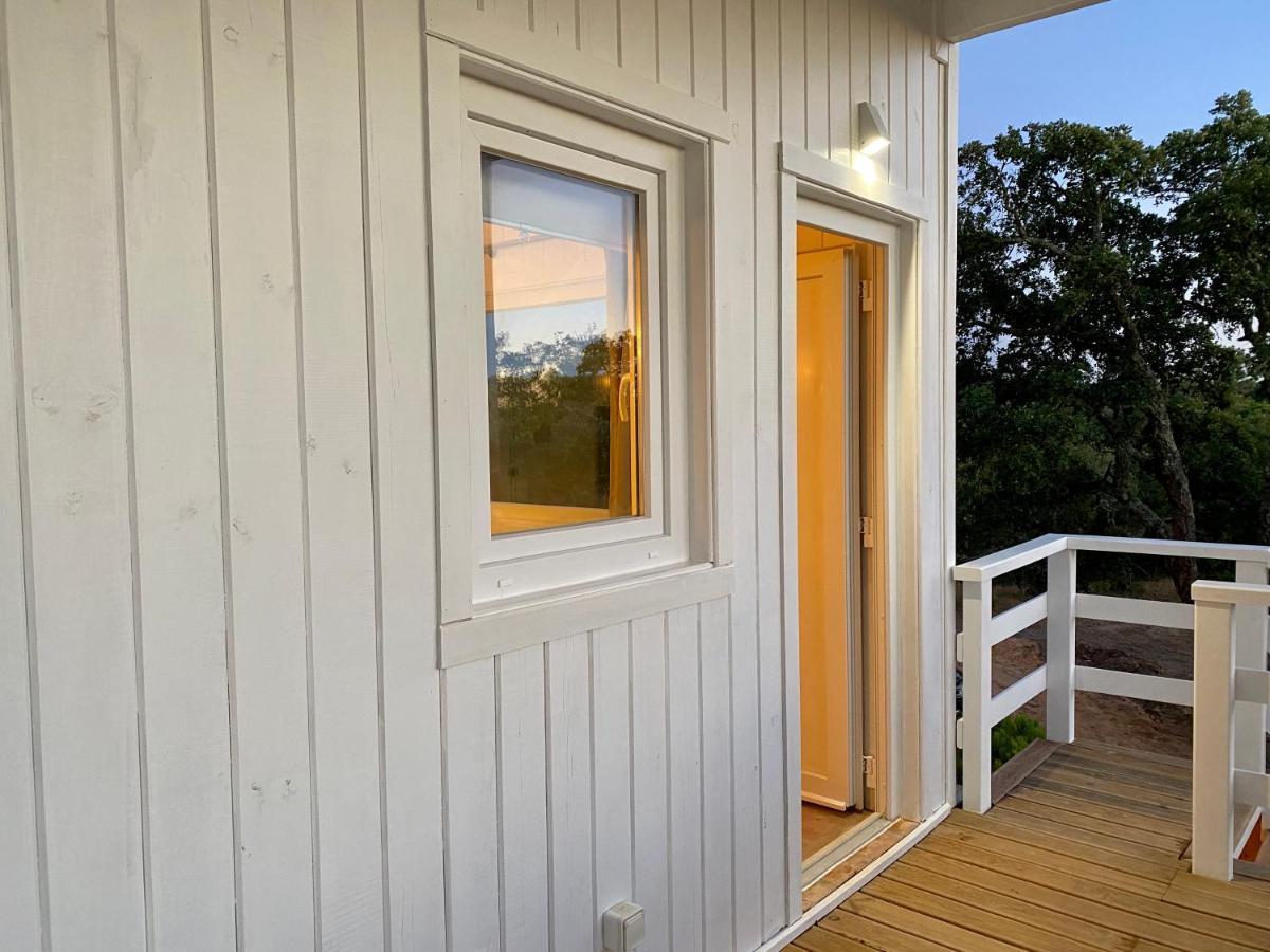 Montum Farm Living Country house *