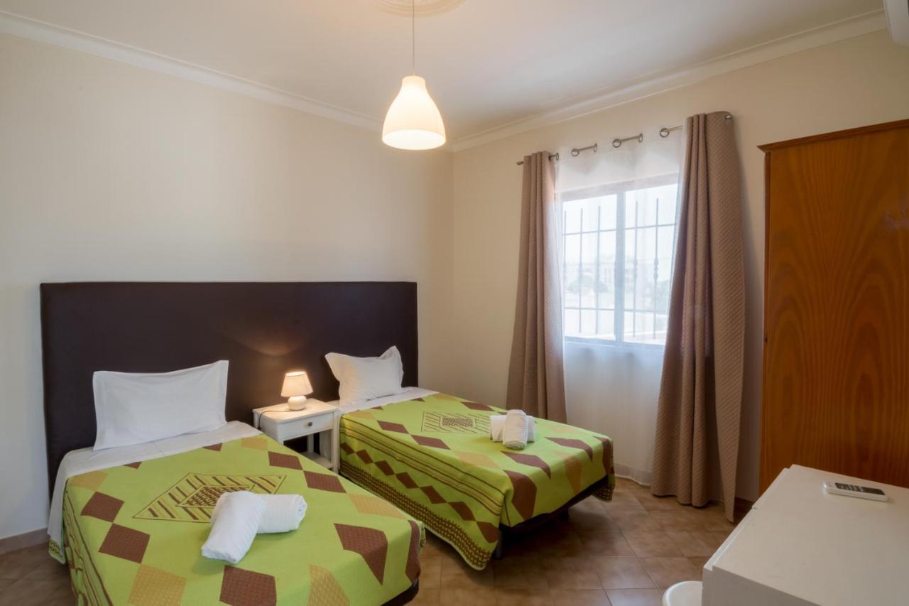 Pinto Apartment Quarteira