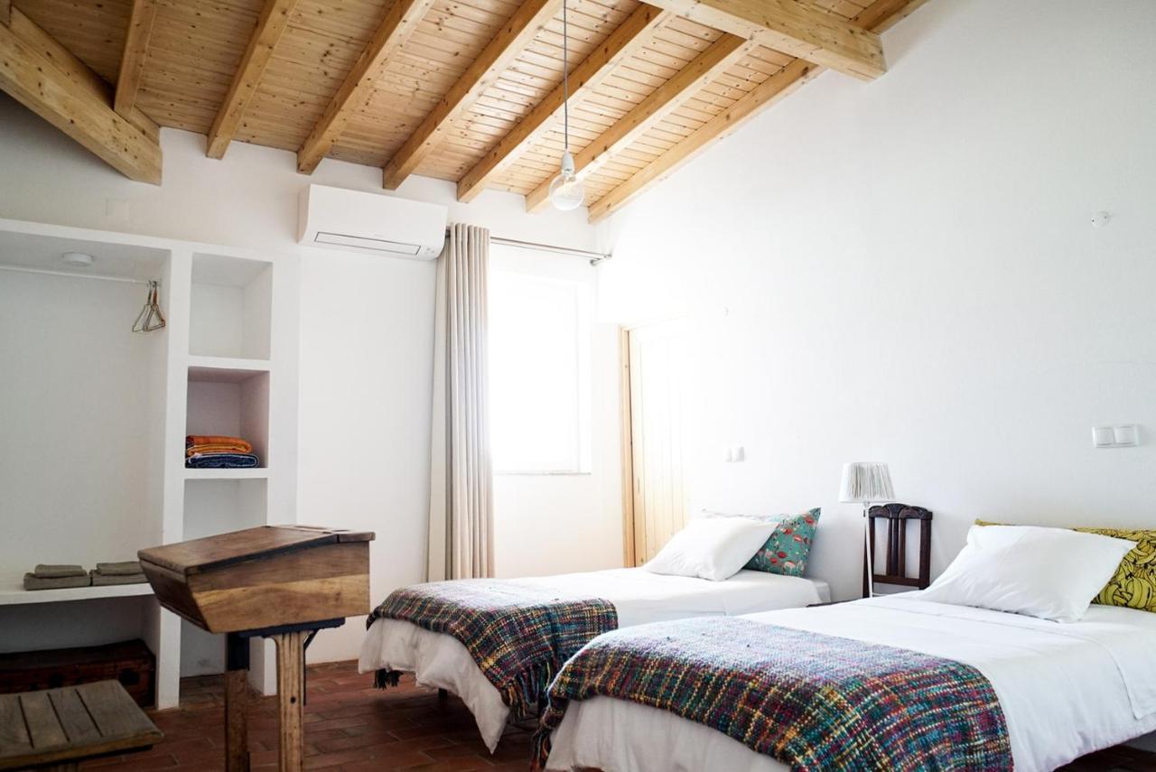 Casas De Santa Rita Evora Monte