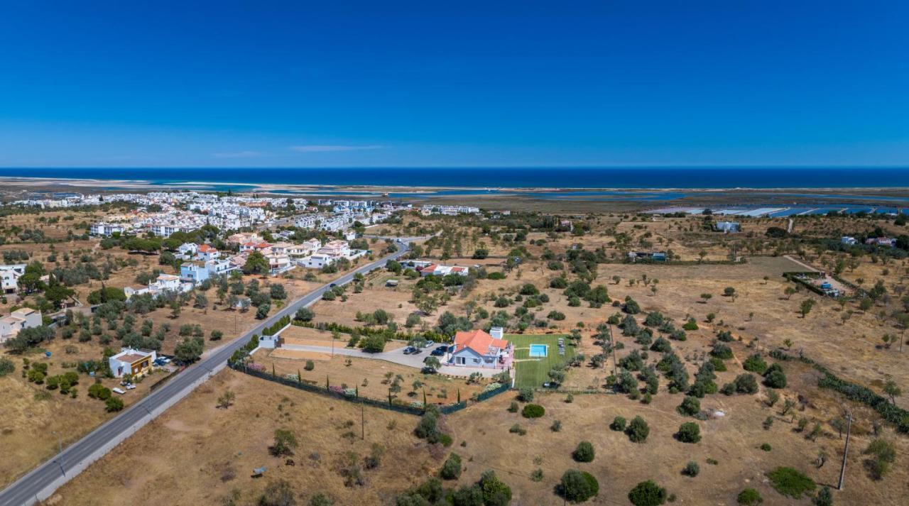 Vila Fuzeta With Pool & Garden 3*