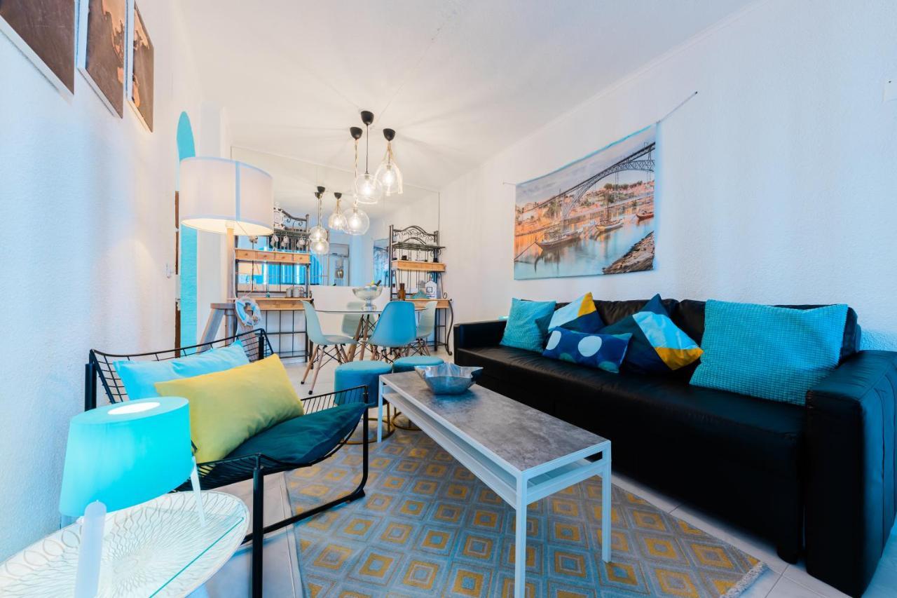 Apartment 2 - 5 Mins From & Bars Costa da Caparica