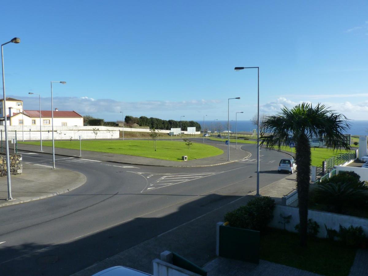 For Travellers Ll * Ponta Delgada