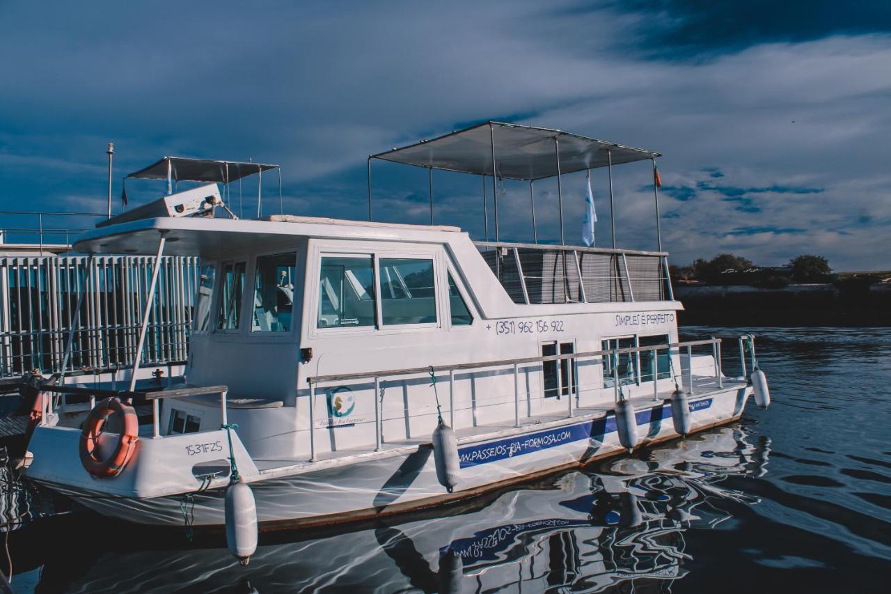 Barco Casa Marina
