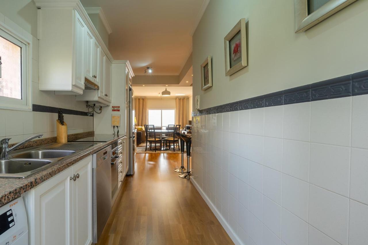 Apartamento Stylish With Balcony And Amazing Views Over Funchal And The Sea *