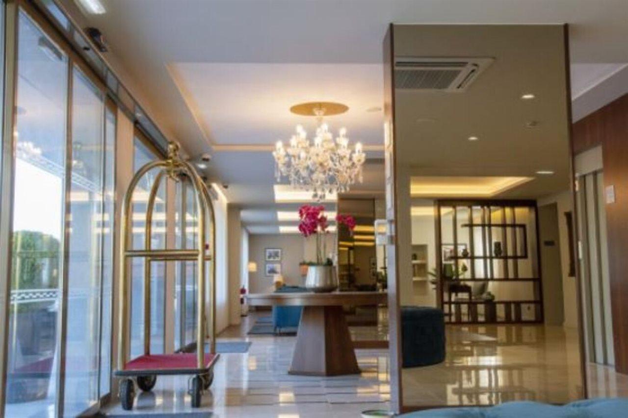 Luna De Hotel Tabua (Coimbra)