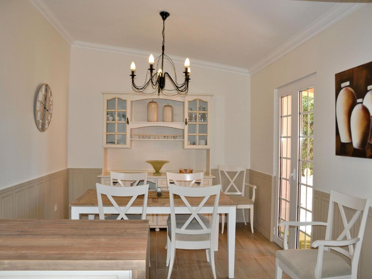 Villa Villa In A Quiet Area With Private Pool Near The Golf Courses And The Marina