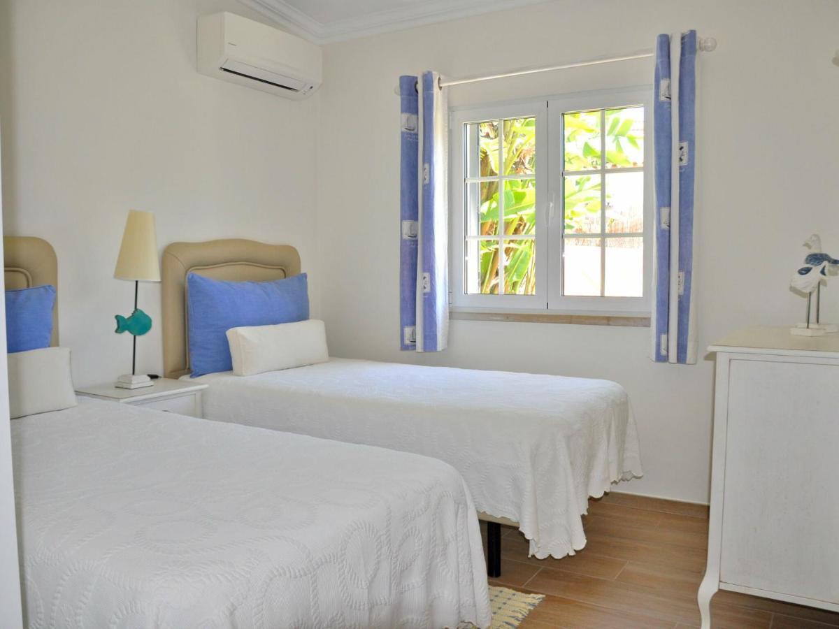 Villa In A Quiet Area With Private Pool Near The Golf Courses And The Marina Villa Vilamoura