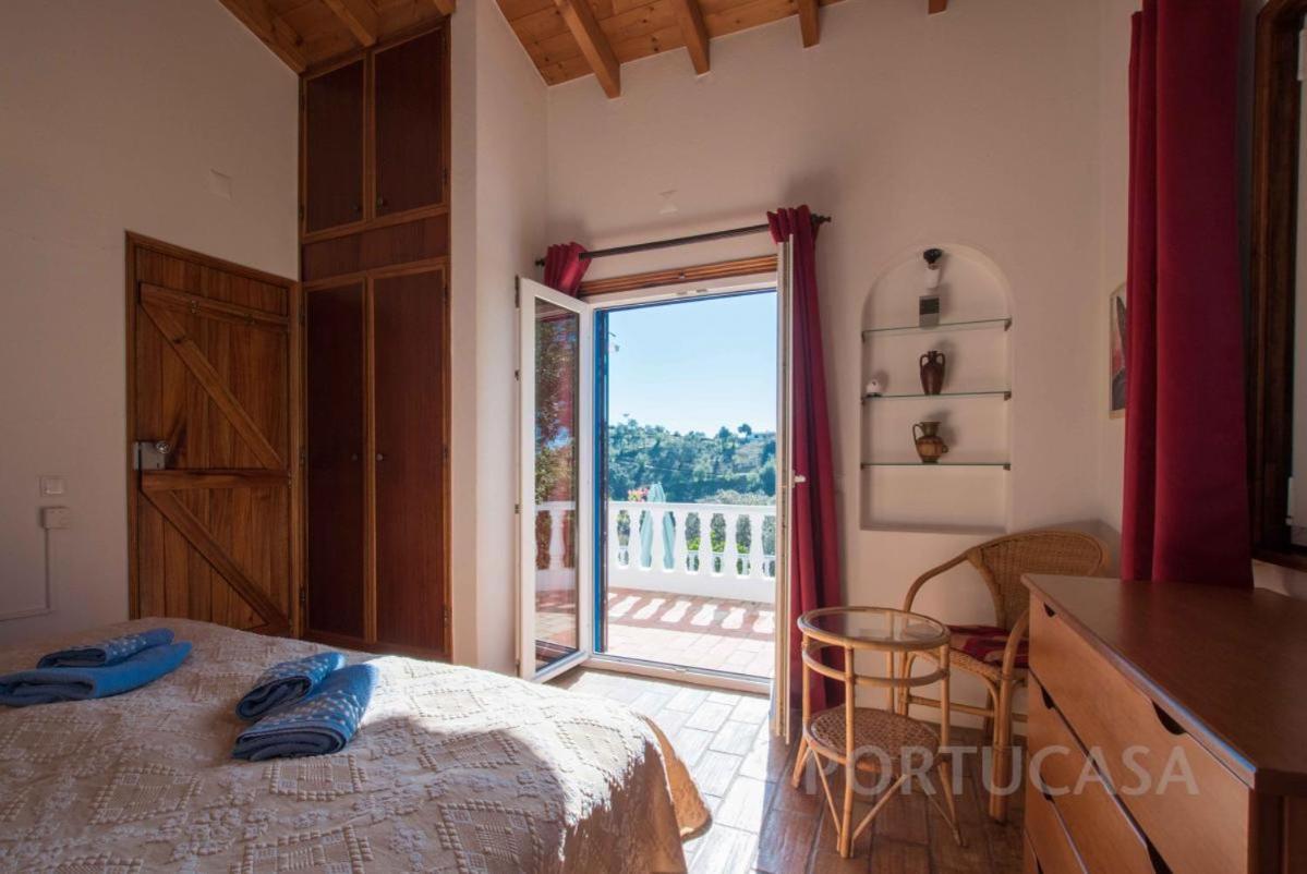 Casa Da Tranquilidade With Private Pool In Tranquil Setting Pousada