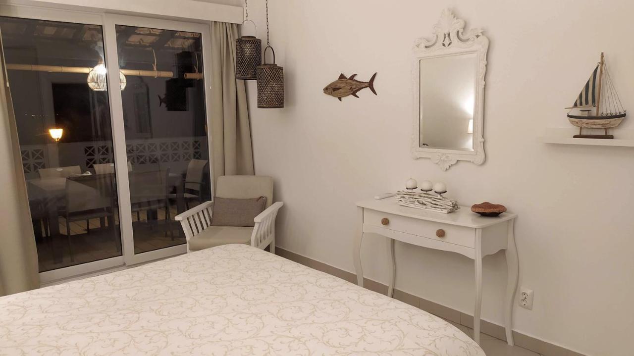 Three Palms Apartment