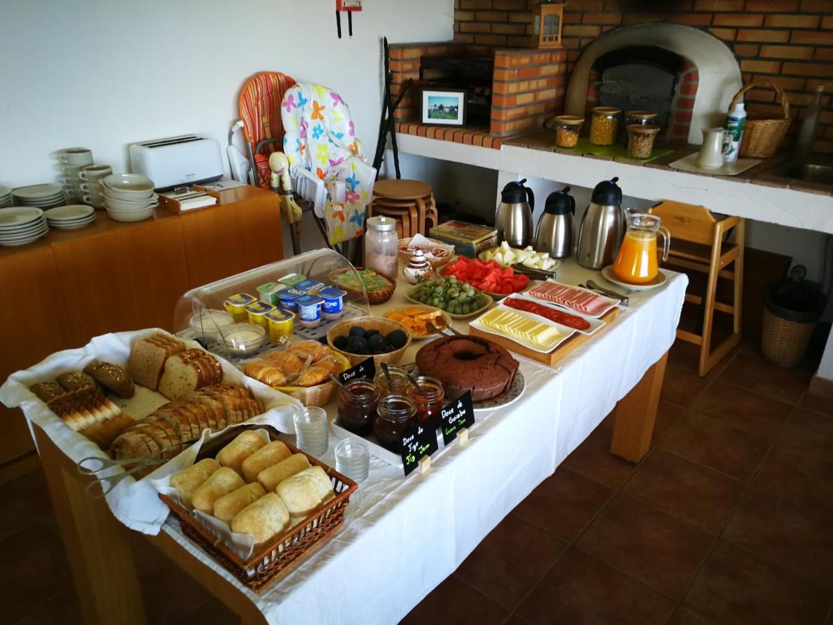 Quinta Da Mesquita Acomodação com café da manhã  Pêra