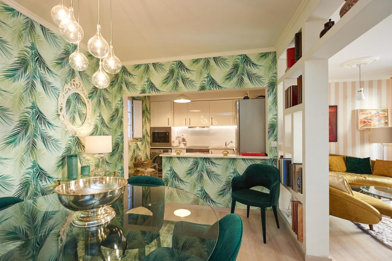 Apartment Spacious In With Private Garden 120 M²