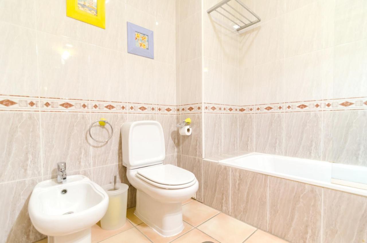 Holiday home Charming House In With Shared Pool