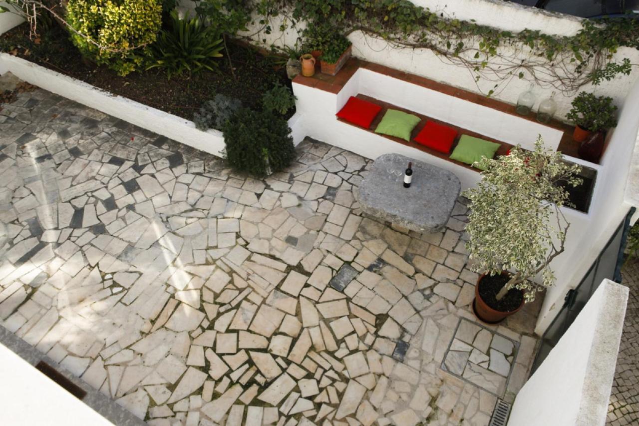 Cushy With Garden In * Estoril