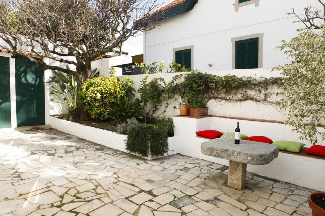 Cushy With Garden In * Estoril