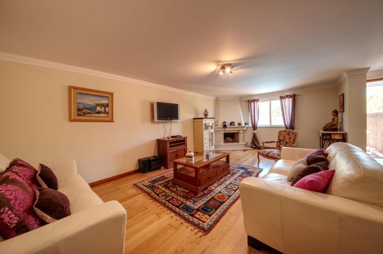 Villa: Private Pool Retreat * Albufeira