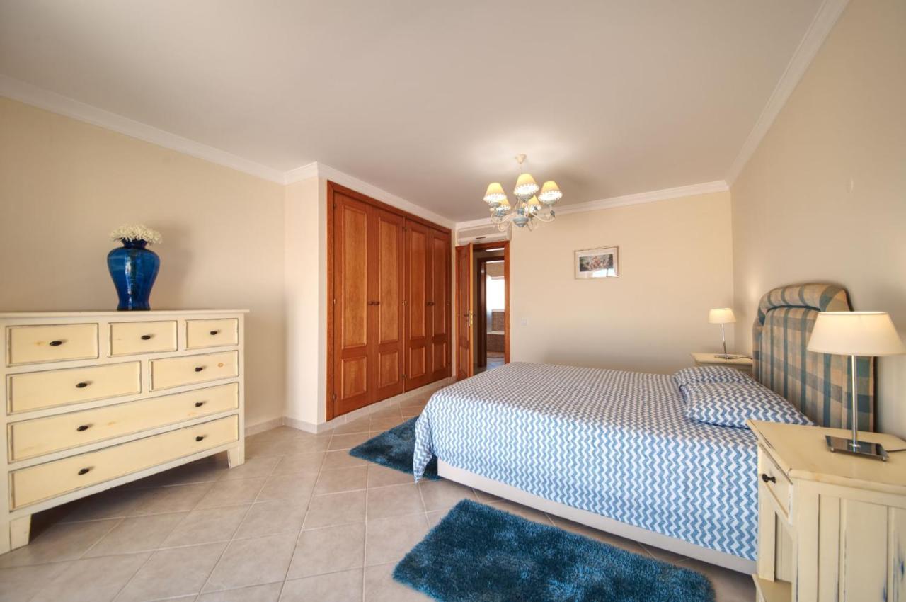 Spacious House With Private Pool In Сasa de vacaciones *