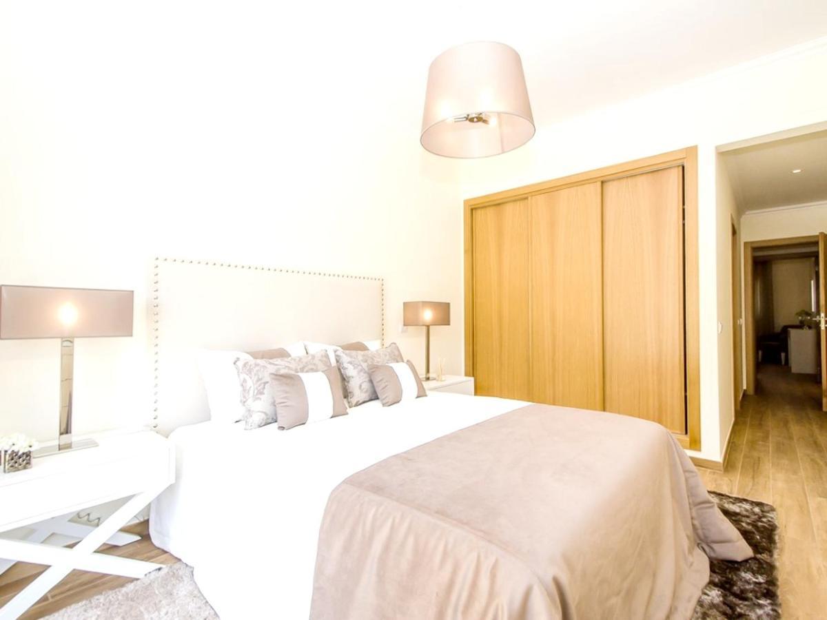View Apartment: Pool, Garden & Proximity Apartment *