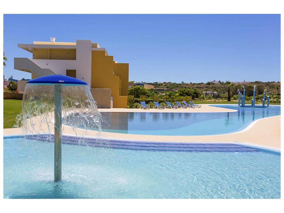 Apartment View Apartment: Pool, Garden & Proximity