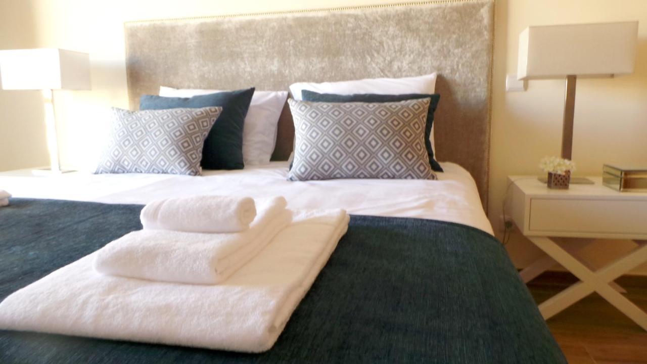 View Apartment: Pool, Garden & Proximity Apartment *