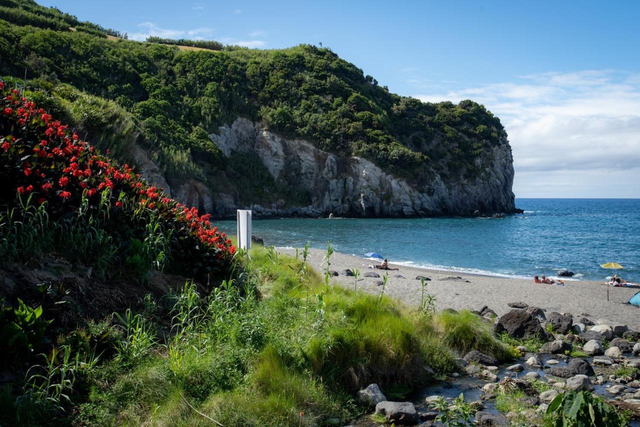 Casa Da Ribeira Dos Moinhos * Ribeira Grande
