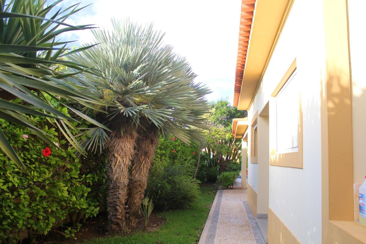 Welcoming House With Mountain View In Porto Santo