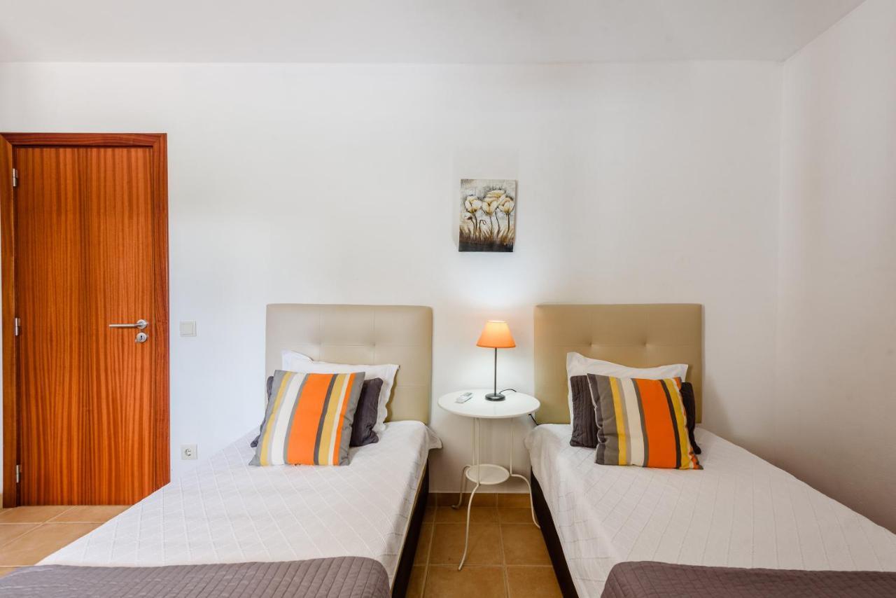 Holiday home Protea - 5 Bedroom, Beach, Air-con, Wifi Albufeira