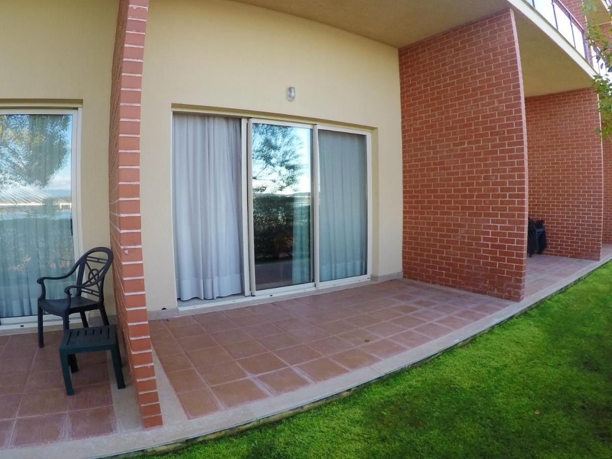 Apartment With One Bedroom In Estombar With Wonderful City View Shared Pool Enclosed Garden 4 Km From The Beach Apartment *