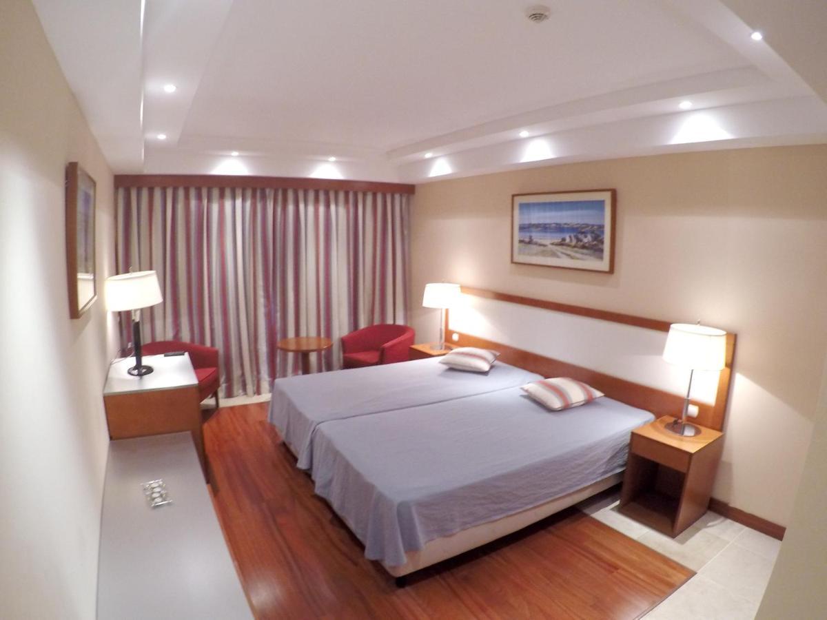 Apartment With One Bedroom In Estombar With Wonderful City View Shared Pool Enclosed Garden 4 Km From The Beach Apartment *