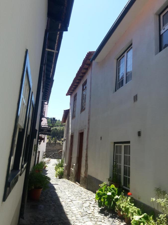 Casa Da Porta De Santo Antonio *