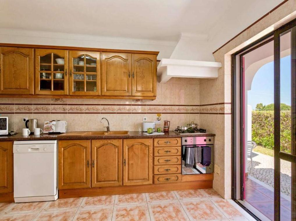 Villa Luxury Carvoeiro Fragrancia Dois 4 Bedroom Gated Pool *