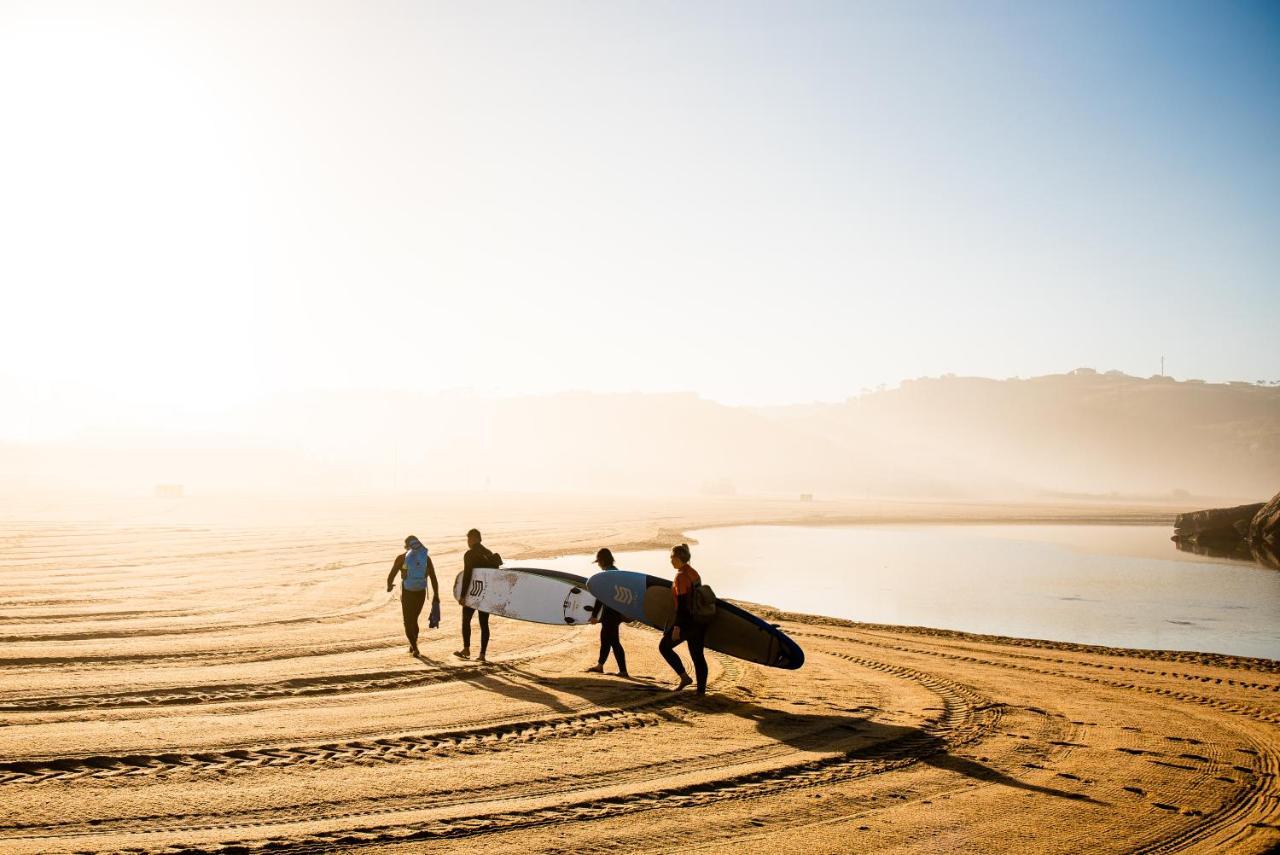 Lapoint Surf Camp *
