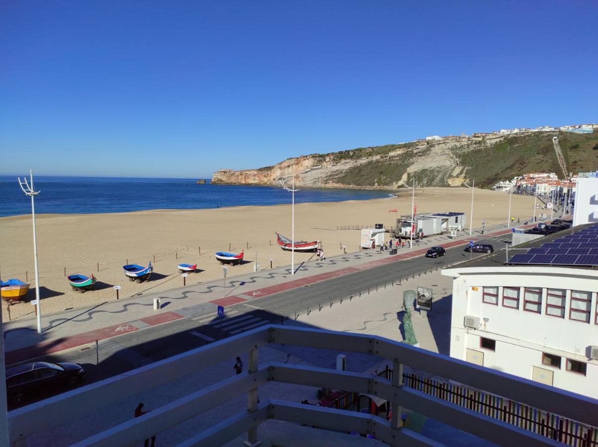 Beachfront Apartment Nazare
