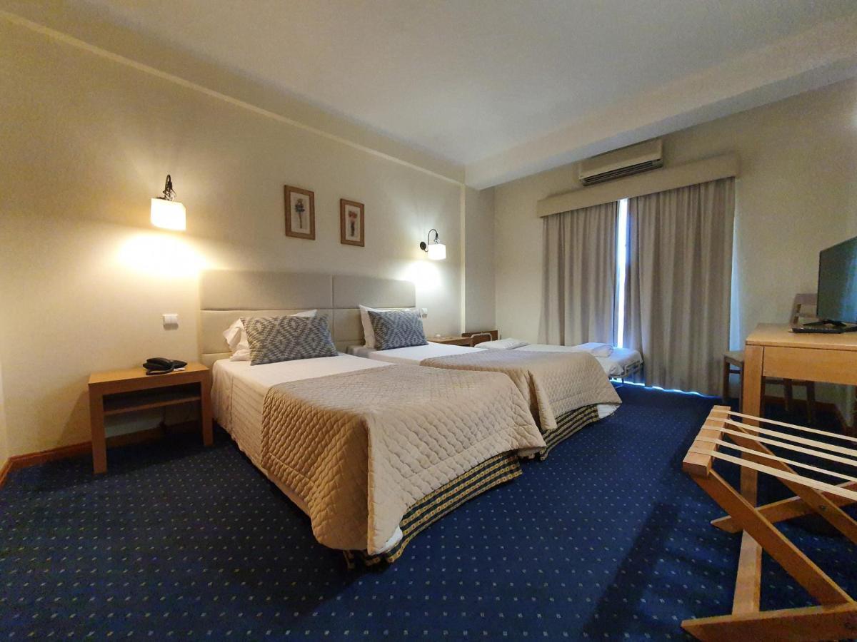 Cabecinho Hotel 3*