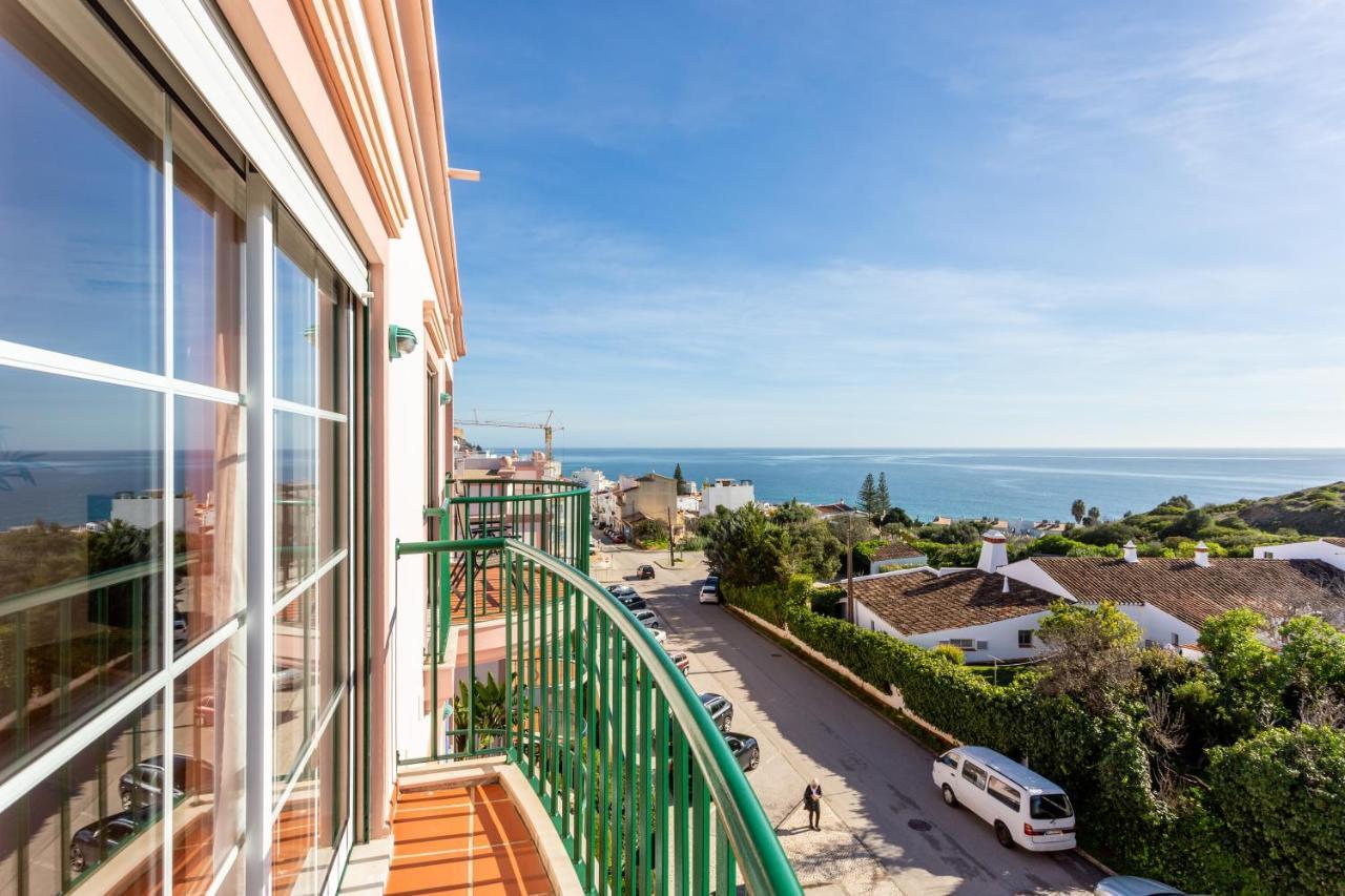 Apartment Lovely 2 Bedroom Including Pool, Stunning Ocean Views & Closeby Praia Da Luz