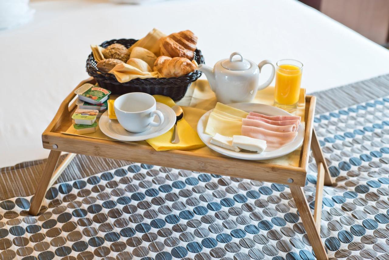 Golden Tulip 4*